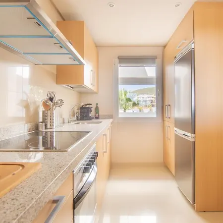 2237-modern With Private * Estepona