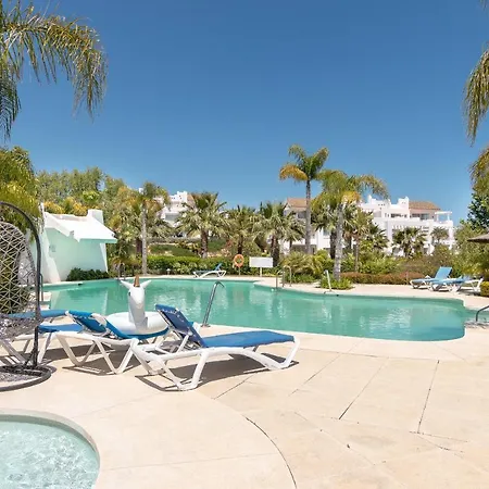 2237-modern With Private * Estepona