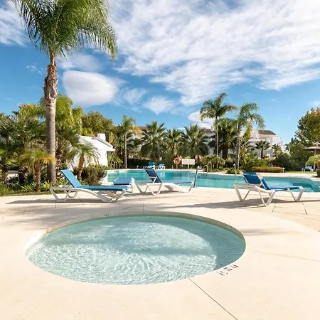 2237-modern With Private