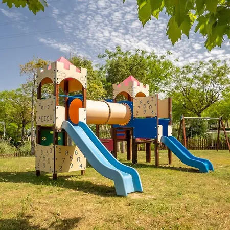 2237-modern With Private * Estepona