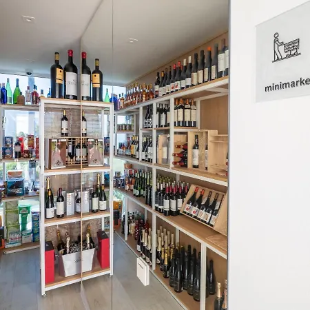 2237-modern With Private