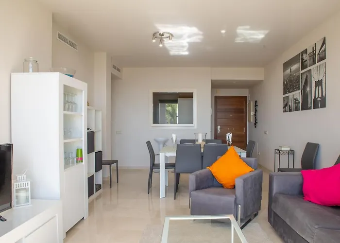 2237-modern With Private إِستيبونا